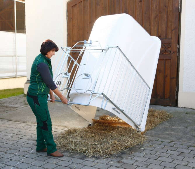 KERBL CalfHouse Master Plus mit schwerer Umzäunung